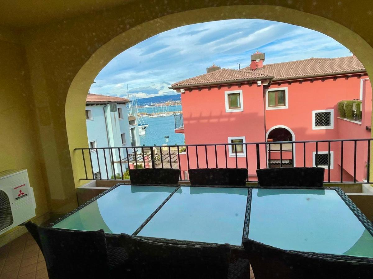 Apartment Claudia Muggia Exterior photo