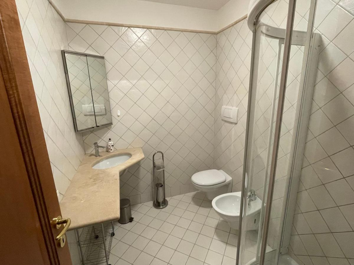 Apartment Claudia Muggia Exterior photo